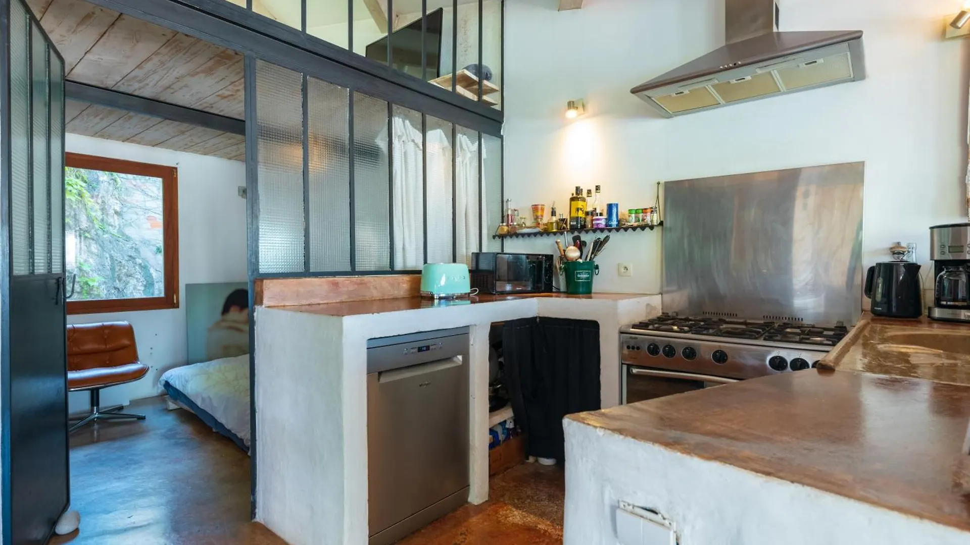 Villa Vue De Reve Au Vallon Des Auffes, 13007 Marseille France